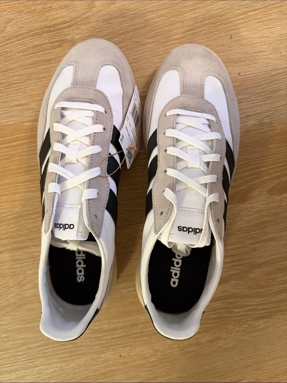 New adidas Men’s White & Black Barreda Decode Leather Sneakers